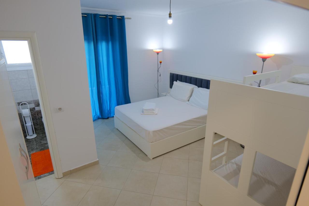 Davide Rooms Sarandë Exterior foto