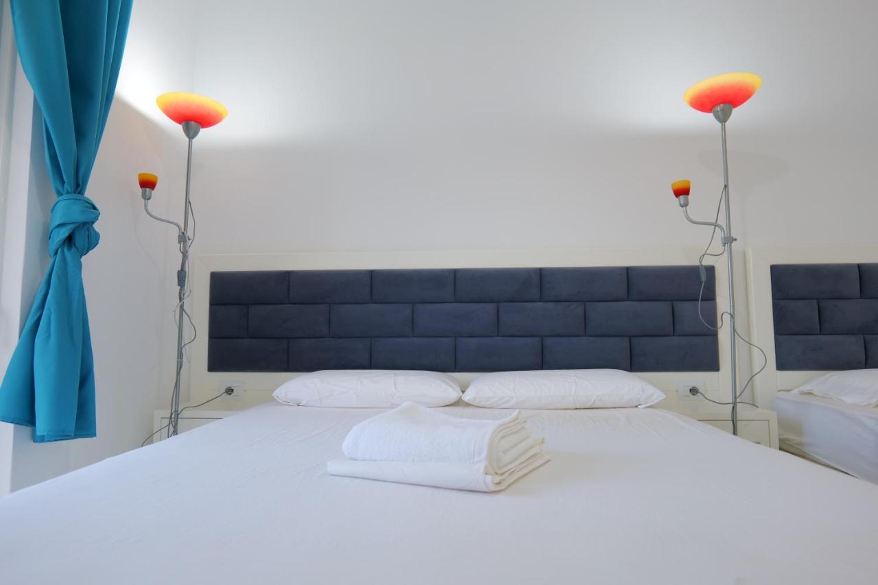 Davide Rooms Sarandë Exterior foto