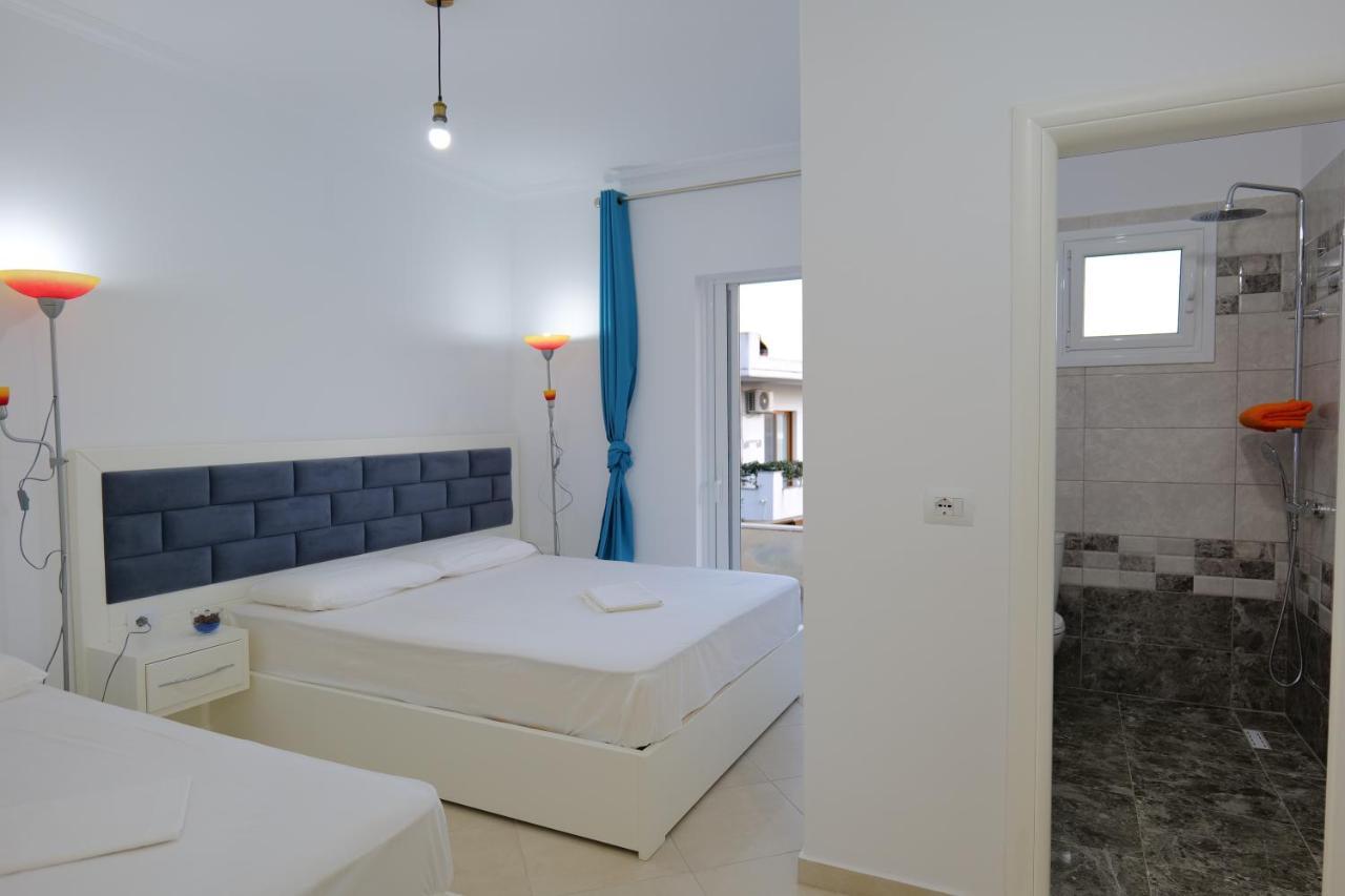 Davide Rooms Sarandë Exterior foto